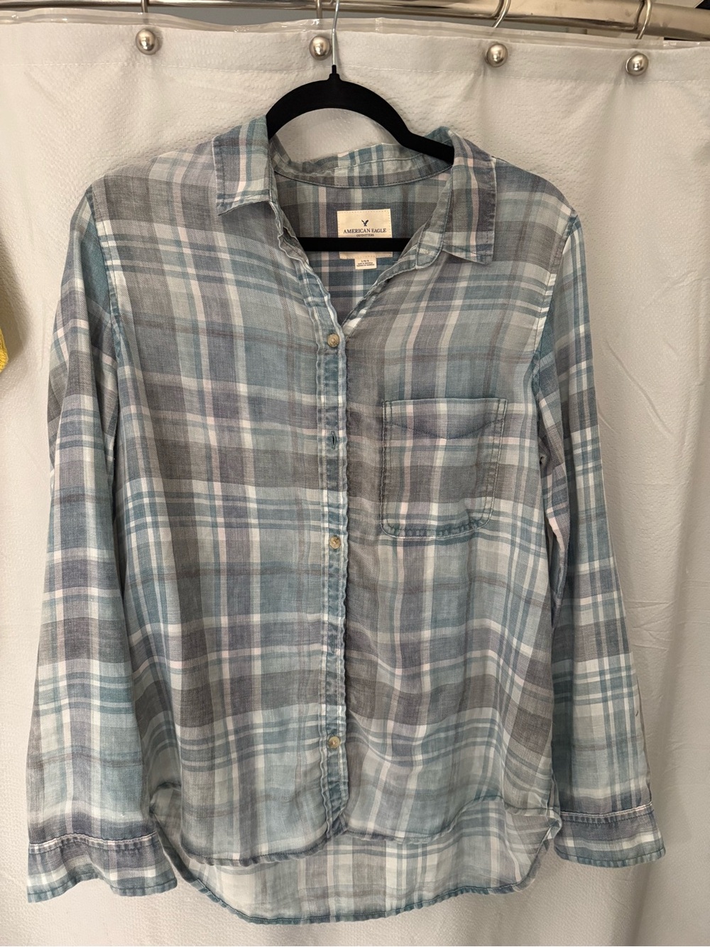 AE Plaid Lightweight Button-Up Shirt